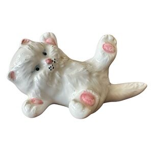 Vintage White Porcelain Persian Kitten Figurine 4” Hand Painted Signed